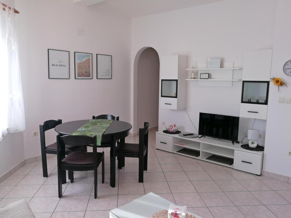 Apartments Ines Medulin Zewnętrze zdjęcie