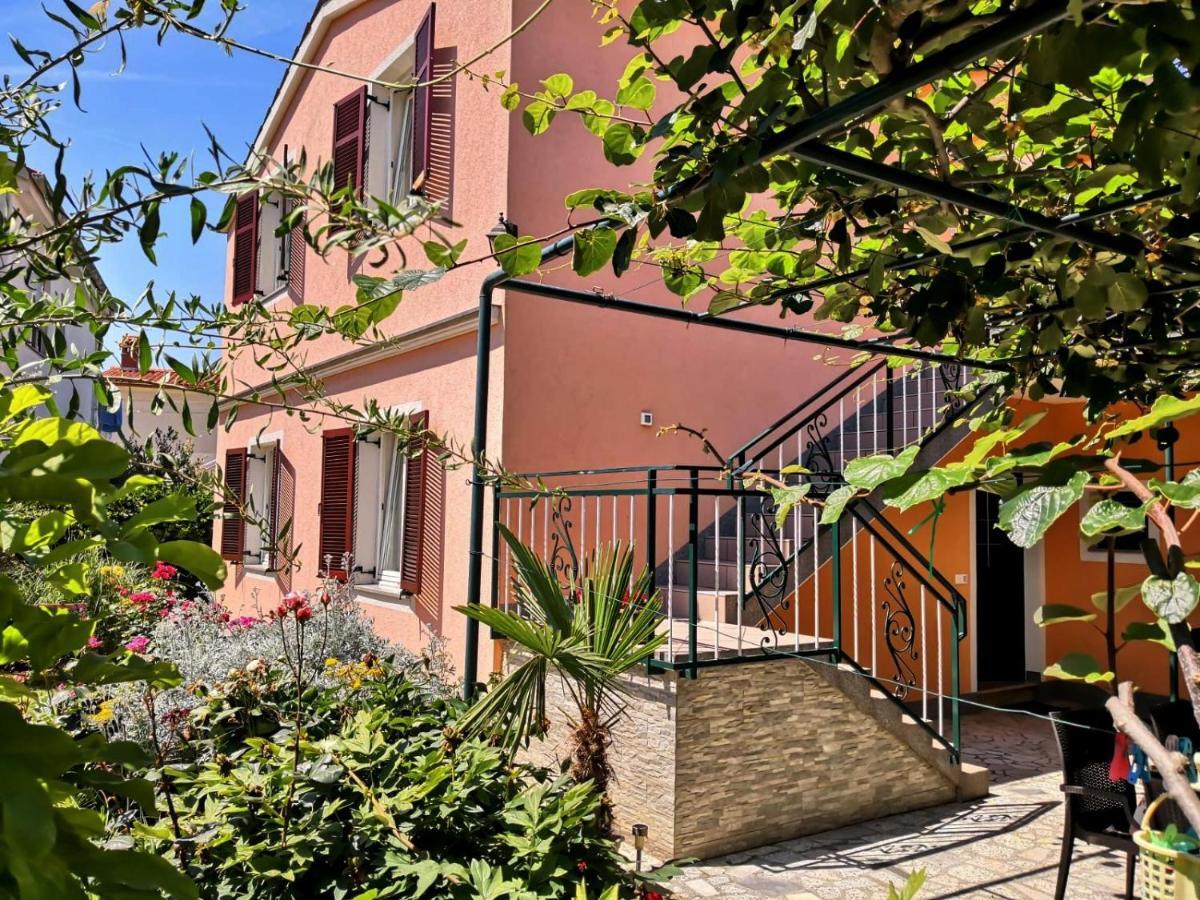 Apartments Ines Medulin Zewnętrze zdjęcie